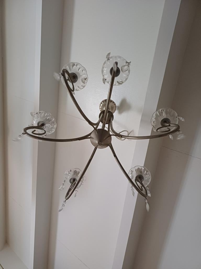 Kroonluchter met 6 armen en glazen details, Huis en Inrichting, Lampen | Kroonluchters, Ophalen of Verzenden, Zo goed als nieuw