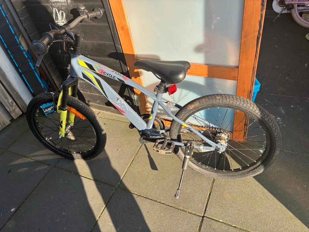 Kinderfiets 2Cycle, 20 inch, grijs/geel, gebruikt, Ophalen, Gebruikt, 20 inch of meer