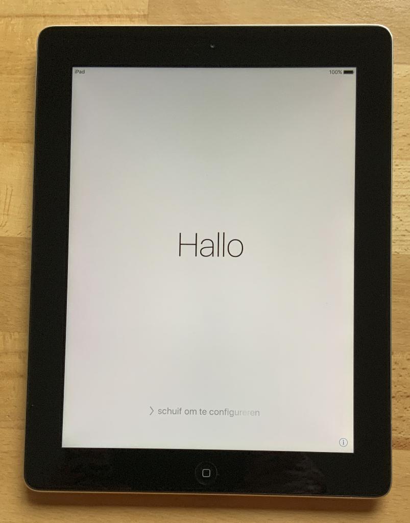 Ipad 3e generatie in nieuwstaat, zilver kleur, 64 Gb, 10 inch, Apple iPad, Ophalen of Verzenden, Zo goed als nieuw