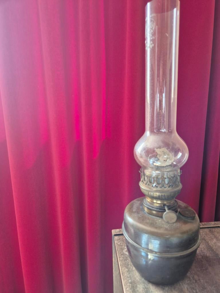 Antieke olielamp 20''', Antiek en Kunst, Antiek | Lampen, Ophalen of Verzenden