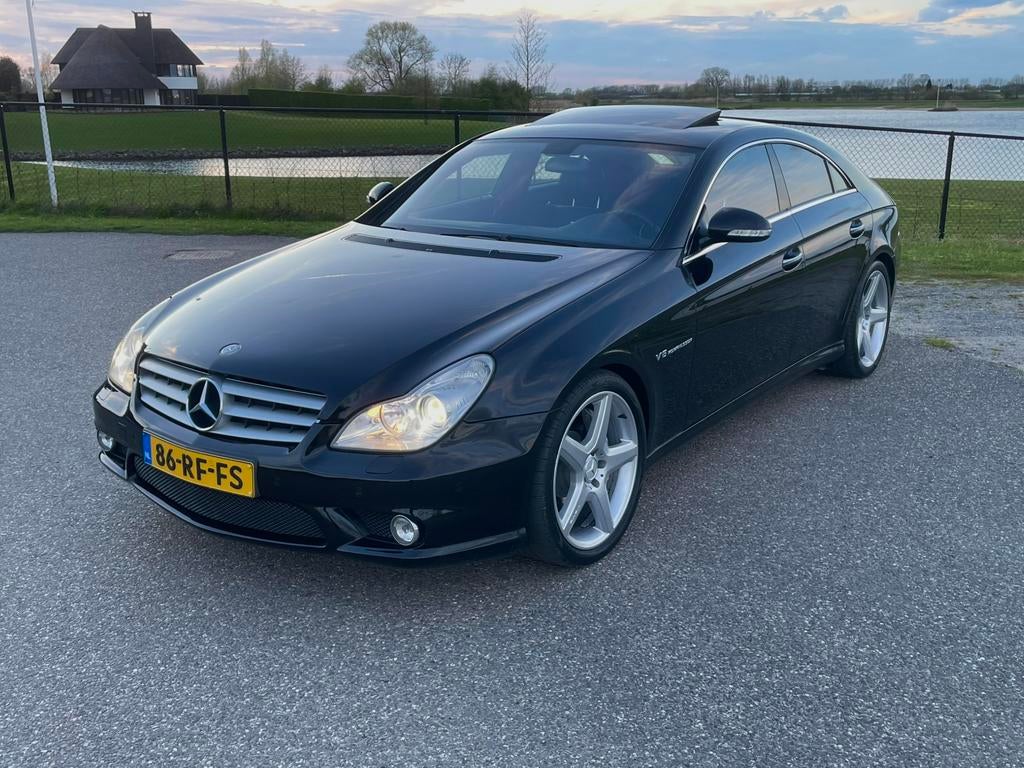 CLS55 AMG NAP Designo Dynamic Navi Youngtimer Airco, Auto's, Mercedes-Benz, Automaat, Achterwielaandrijving, 1820 kg, Zwart