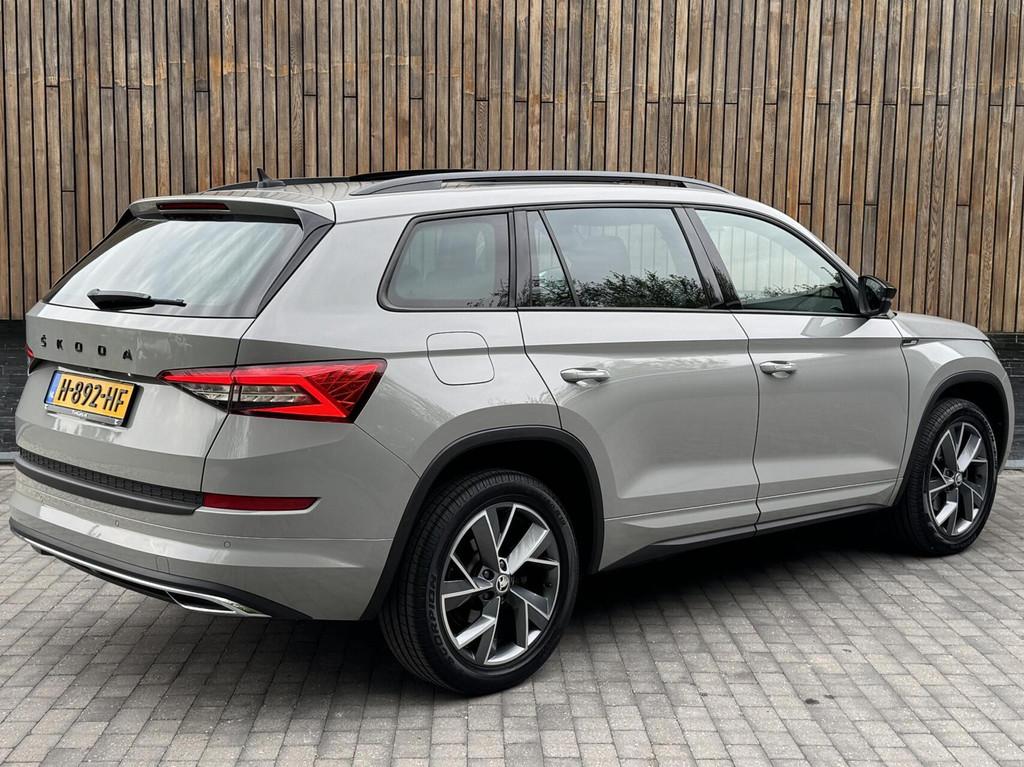 Skoda Kodiaq 1.5 TSI Sportline Automaat 7persoons | Panorama, Euro 6, 4 cilinders, 7 stoelen, Origineel Nederlands