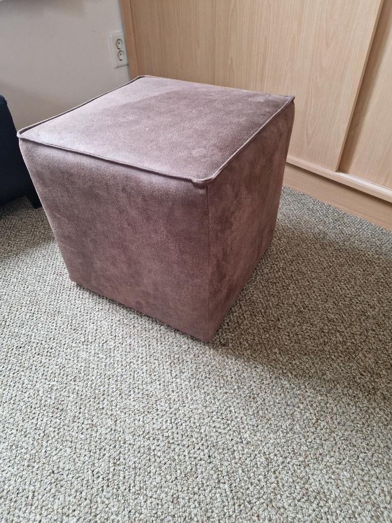 Suede poef echt leder, Ophalen, Minder dan 50 cm, Vierkant, Minder dan 50 cm