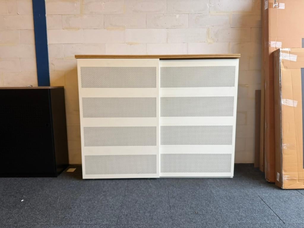 34 x Aspa K1 akoestische schuifdeurkast, H 160 x B 200 cm.