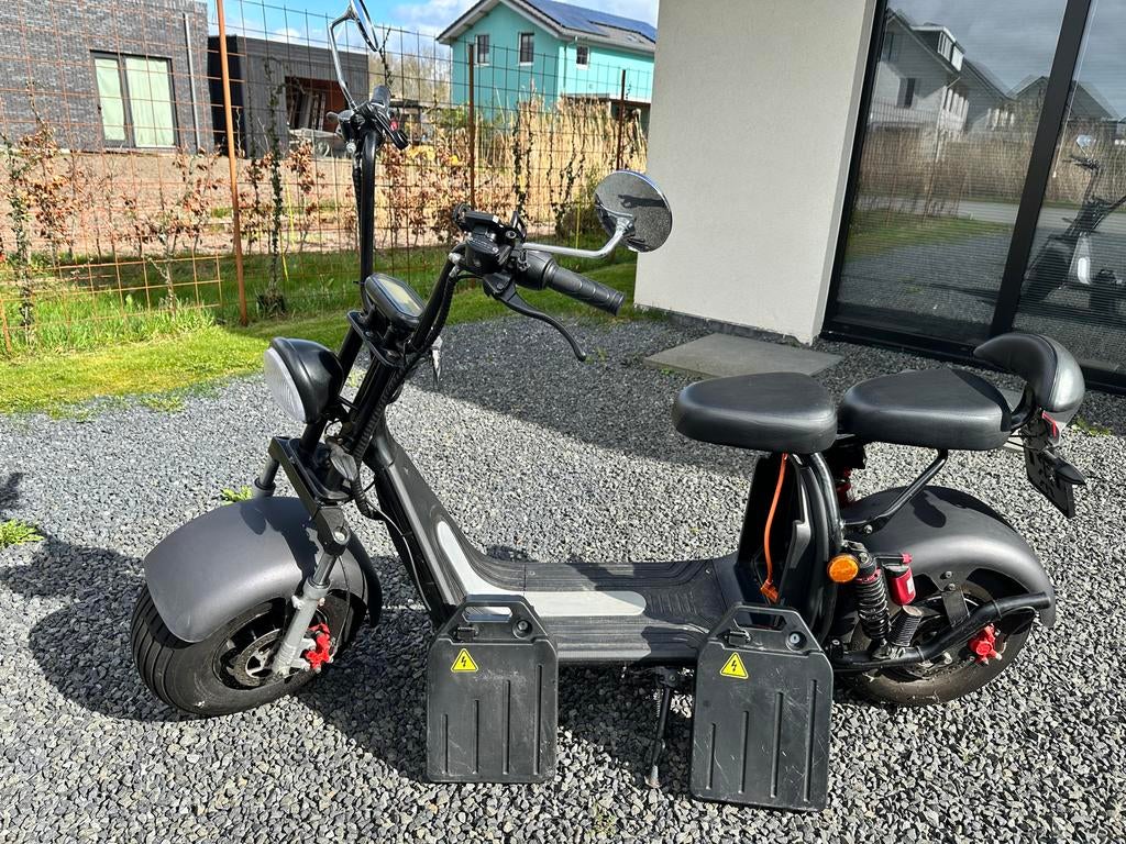 Als nieuw! Elektrische scooter Feddie Matte Black, Fietsen en Brommers, Snorfietsen en Snorscooters, Zo goed als nieuw, Overige merken