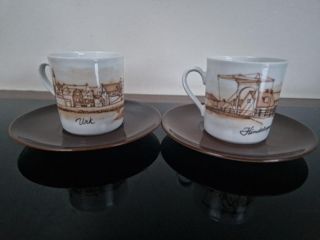 Beiers porselein klederdrachten kop en schotels, Ophalen of Verzenden, Zo goed als nieuw, Overige stijlen, Kop(pen) en/of Schotel(s)