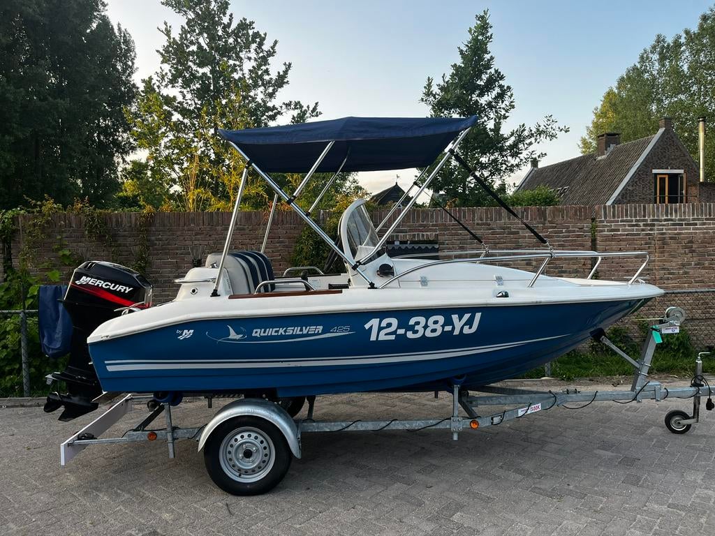 Quicksilver commander 425 consoleboot, Ophalen, Gebruikt, Motor en Techniek