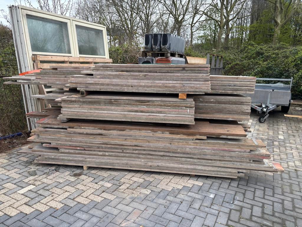 Diverse Steigerplanken - Gebruikt, Ideaal voor Projecten, Gebruikt, 25 tot 50 mm, Ophalen of Verzenden, Plank