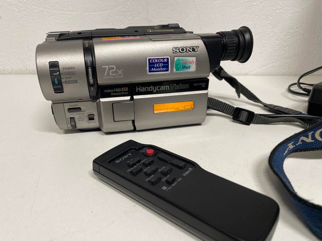 Sony CCD-TRV65E Video Hi8 XR Handycam Vision met afstandsbed, Ophalen of Verzenden, Hi 8, Camera