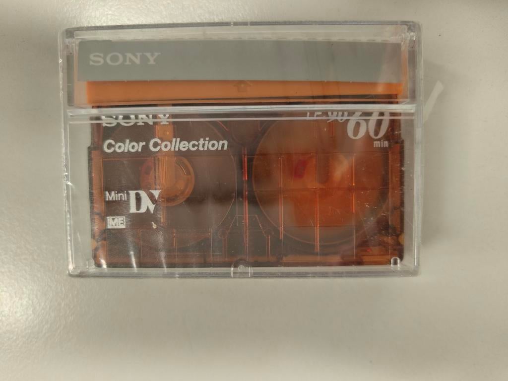 Sony MiniDV 60 min Color Collection - Nieuw in verpakking, Mini dv, Nieuw, Ophalen of Verzenden, Band, Disc of Geheugen