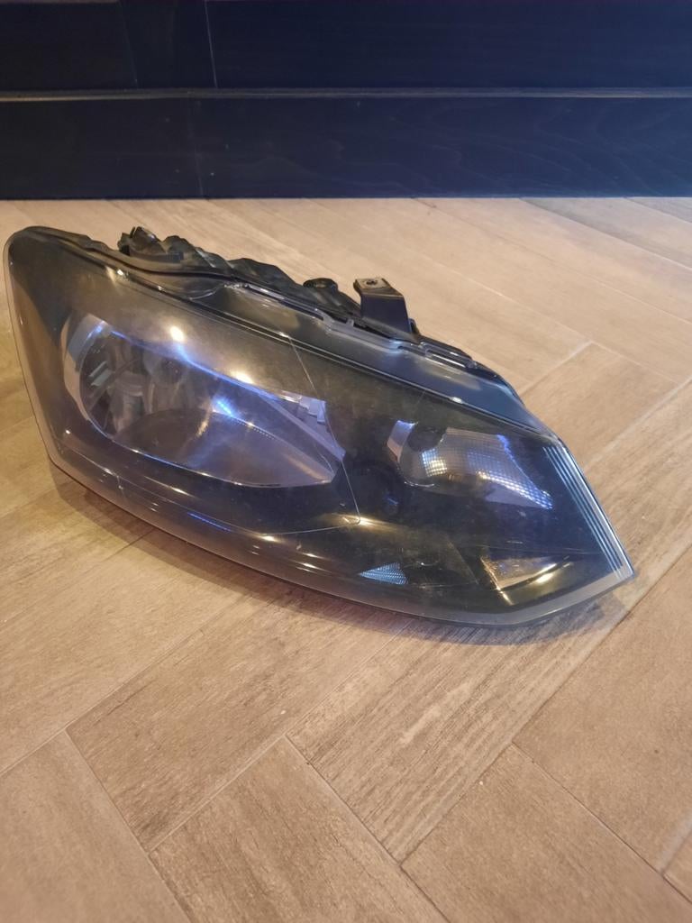 Koplamp Rechts vw polo 6r Valeo 6R1941016C, Auto-onderdelen, Ophalen of Verzenden, Gebruikt, Volkswagen