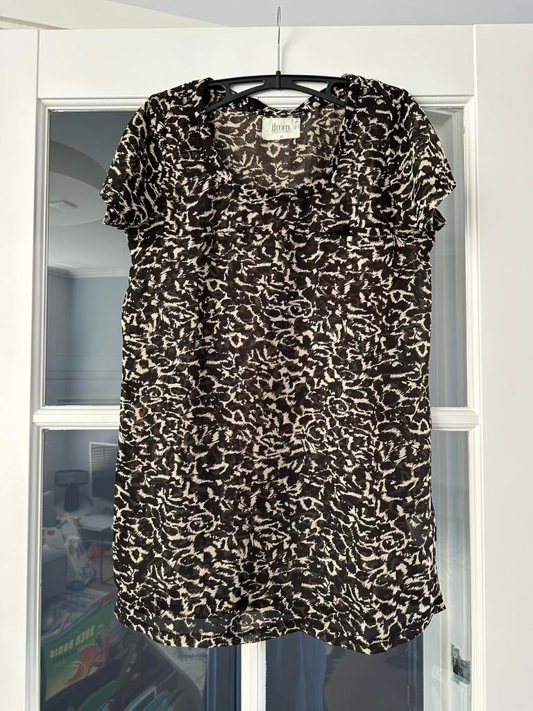 Nieuwe top / blouse beige zwart 8MM maat XS, Ophalen of Verzenden, Nieuw, Maat 34 (XS) of kleiner, Zwart