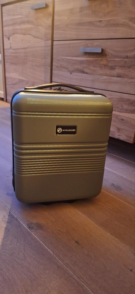 NIEUWE rolkoffer (medium grootte), Sieraden, Tassen en Uiterlijk, Koffers, Ophalen of Verzenden, Nieuw, Hard kunststof, Minder dan 50 cm