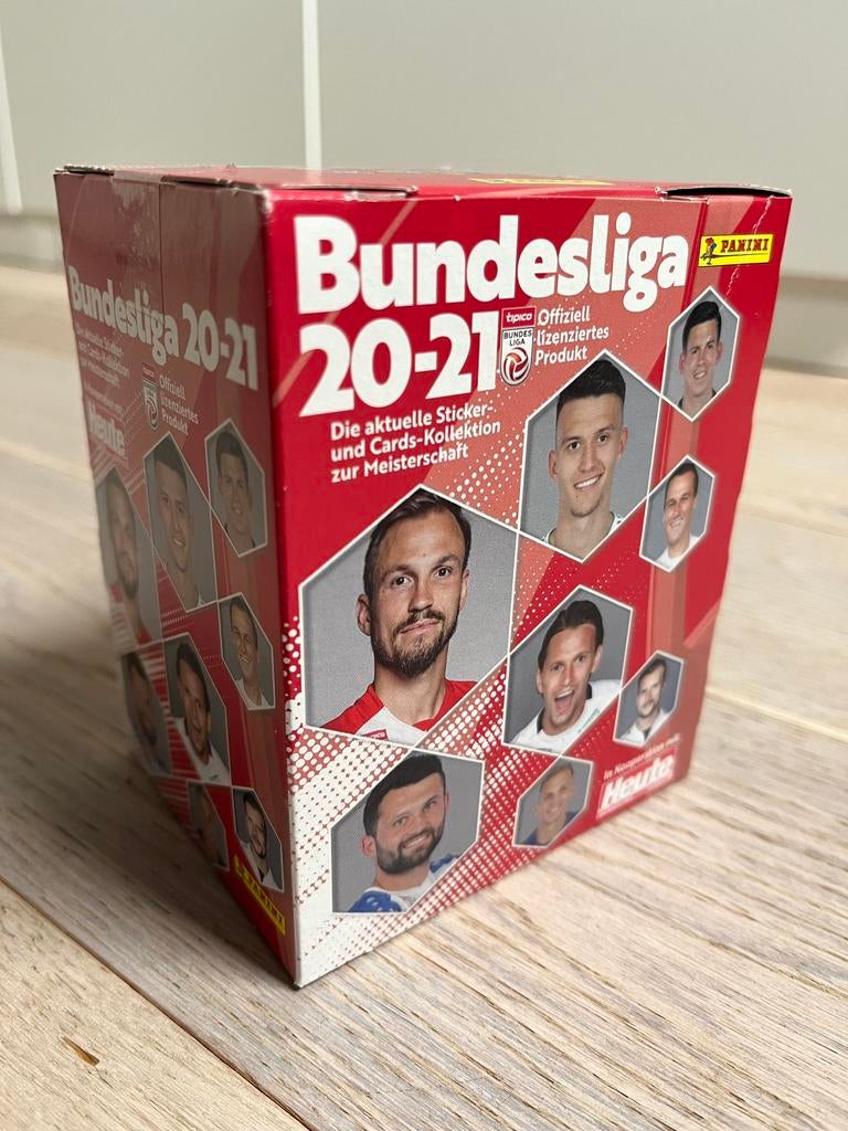 Panini box 50x voetbalplaatjes Bundesliga 2020-2021 Stickers, Verzenden, Zo goed als nieuw, Buitenlandse clubs, Poster, Plaatje of Sticker
