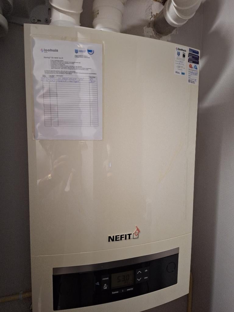 Nefit cv ketel Nefit Trendline HRC30/CW5 II, Ophalen, 30 tot 80 cm, Hoog rendement (Hr), Cv-ketel of Combi-ketel