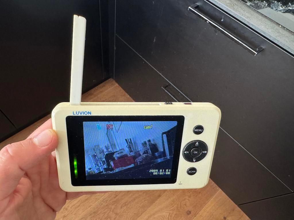 Luvion Babyfoon - Ouder & Kind Apparaat met Camera, Ophalen of Verzenden, Gebruikt, 250 meter of meer, Camera