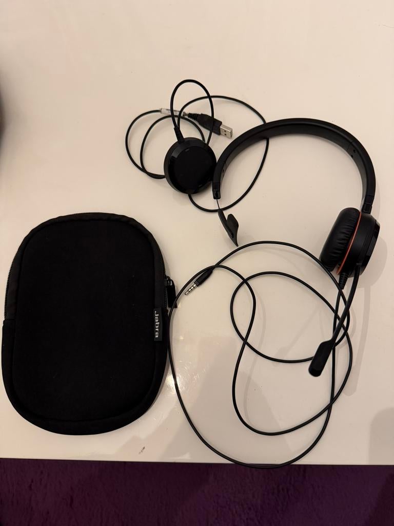 Jabra Headset met opbergzak en Usb-Controller, Audio, Tv en Foto, Koptelefoons, Ophalen of Verzenden, Zo goed als nieuw, Overige merken