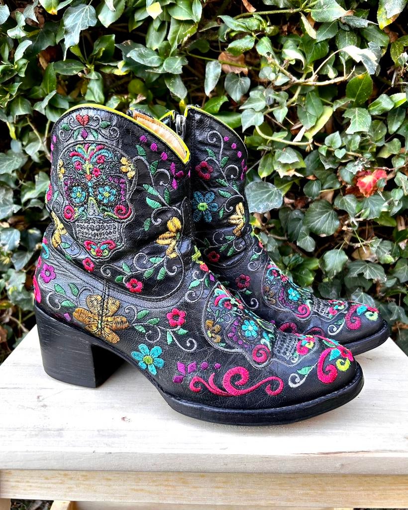 Mexicana old gringo geborduurde zwarte cowboy laarsjes 36, Kleding | Dames, Schoenen, Overige kleuren, Lage of Enkellaarzen, Ophalen of Verzenden