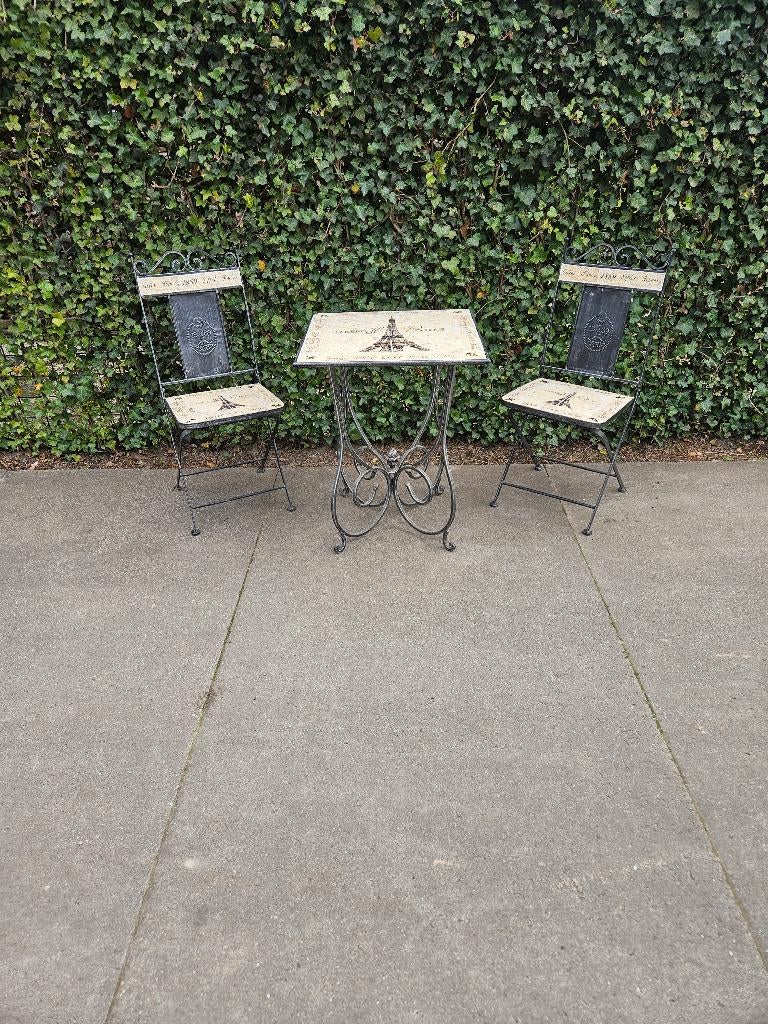 Ijzeren buiten tafel en stoelen, Tuin en Terras, Tuinsets en Loungesets, Bijzettafel, Zo goed als nieuw, Rvs, Tuinset