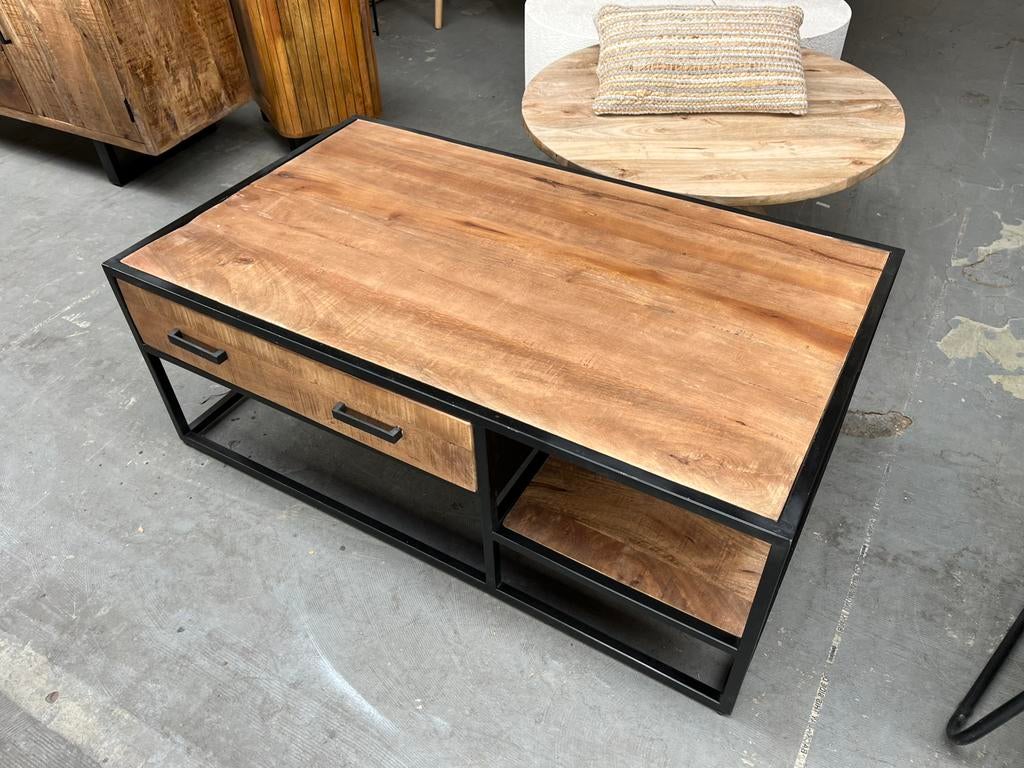 Magazijn leegverkoop salontafel industrieel mangohout metaal, Ophalen, Nieuw, Info@wkhome.nl, Argonweg 20 Amersfoort