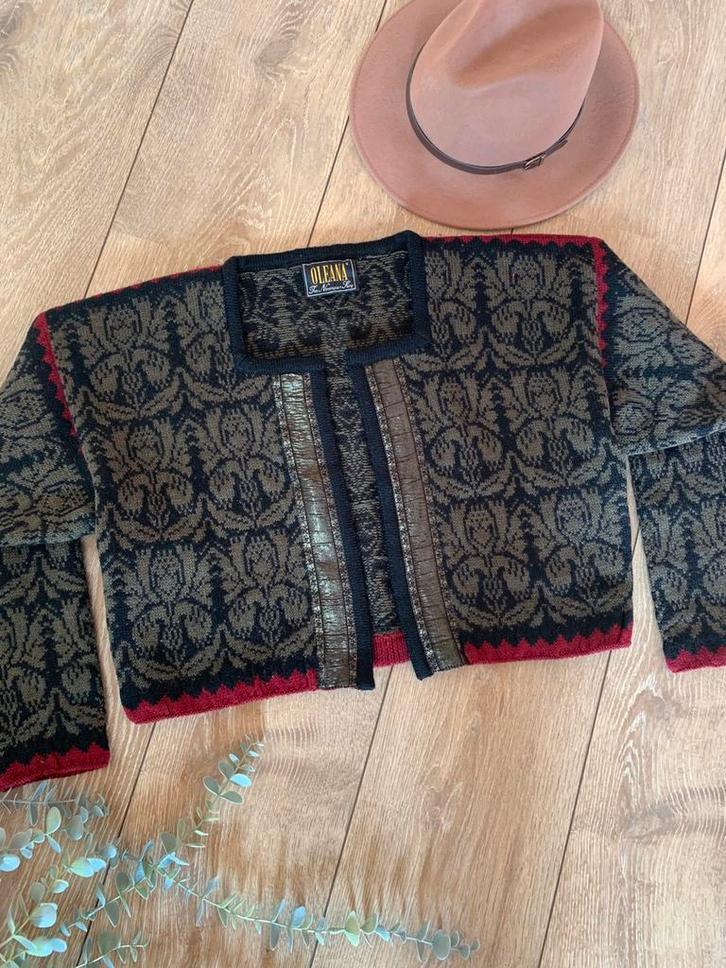 Oleana of Norway wollen vestje S M bohemian wool cardigan, Kleding | Dames, Truien en Vesten, -, Zwart, -, Nieuw