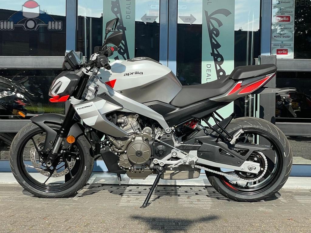 Aprilia Tuono 457  Puma Grey 2026 voorraad korting! - foto 3