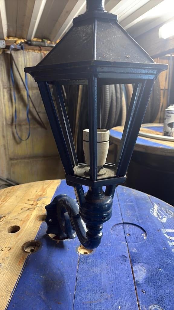 Mooie buitenlamp. Glas ontbreekt, Ophalen, Wandlamp, 50 tot 250 watt, Netvoeding