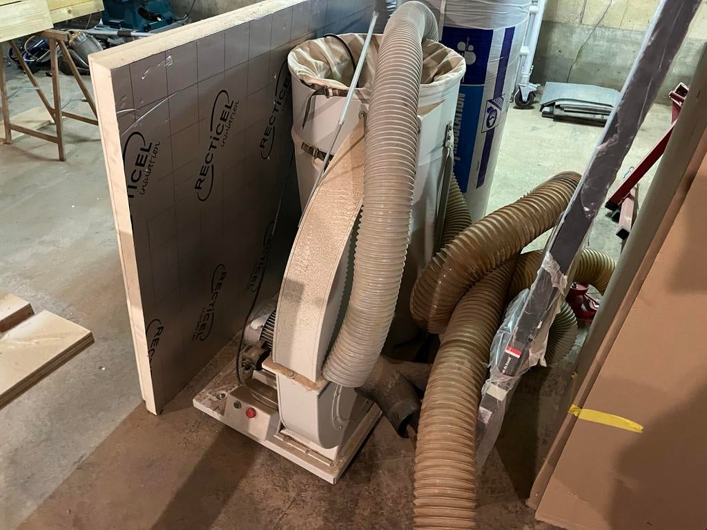 Stofafzuiging voor grote houtbewerkingsmachines, Ophalen