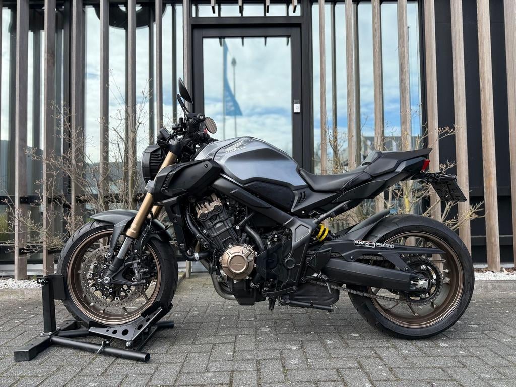 HONDA CB 650 R -2022- In topstaat! - Garantie, HONDA, 4 cilinders, Bedrijf, Onbekend