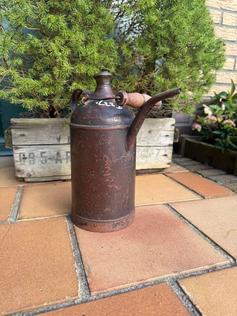 Antiek 2 liter benzine brandstof petroleum kan blik, Ophalen of Verzenden