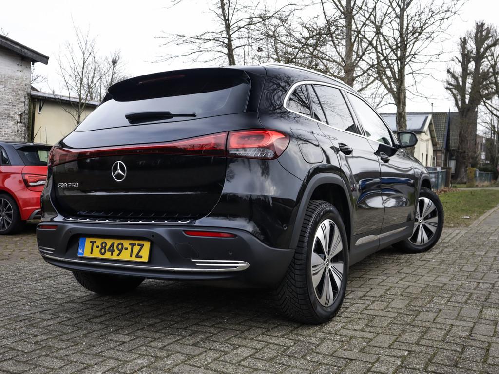 Mercedes-Benz EQA 250 Business Line 67 kWh 3-Fase 2e-Eig. &, Auto's, Gebruikt, 190 pk, Leder en Stof, Origineel Nederlands