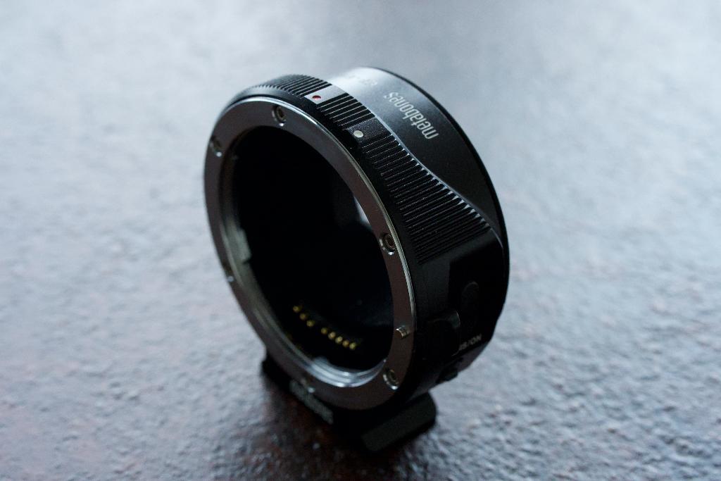 Metabones EF - E  Mount Smart Adapter, Mk V, Ophalen of Verzenden, Zo goed als nieuw, Toebehoren