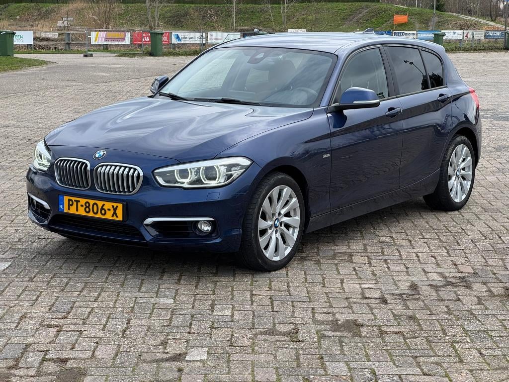 BMW 1-Serie 118d 2016 Urban Line High Executive, Achterwielaandrijving, 1995 cc, Blauw, Leder