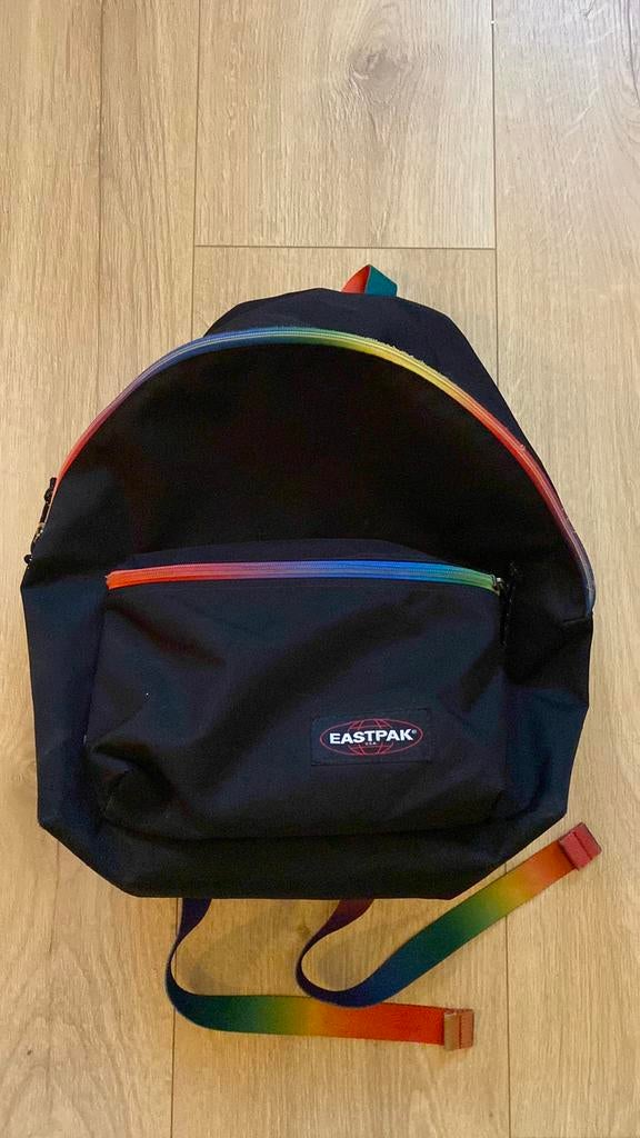Rugtas eastpak, Sieraden, Tassen en Uiterlijk, Tassen | Rugtassen, Ophalen of Verzenden, Zo goed als nieuw, Eastpak, 30 tot 45 cm