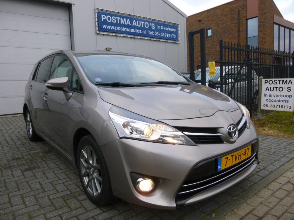 Toyota Verso 1.8 VVT-i Business, luxe uitvoering boekjes aan, Voorwielaandrijving, Gebruikt, 4 cilinders, Bruin