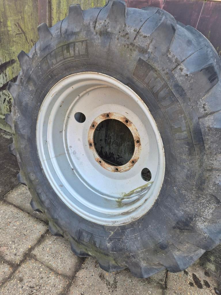 480/65R28 Michelin Multibib, Zakelijke goederen, Agrarisch | Onderdelen | Banden, Velgen en Assen, Ophalen