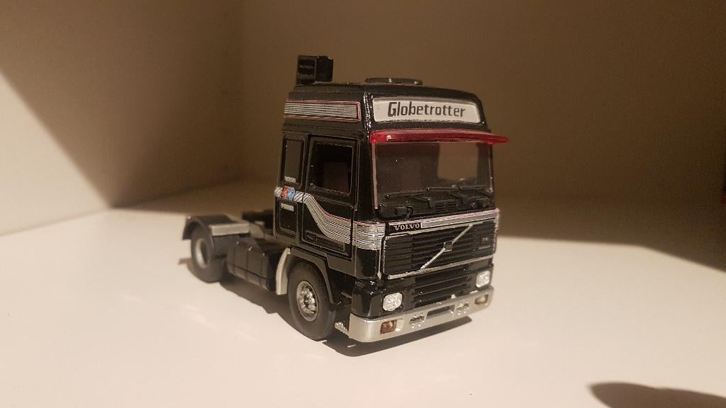 Volvo F16 Globetrotter, Hobby en Vrije tijd, Modelauto's | 1:50, Ophalen of Verzenden, Gebruikt, Bus of Vrachtwagen, Tekno