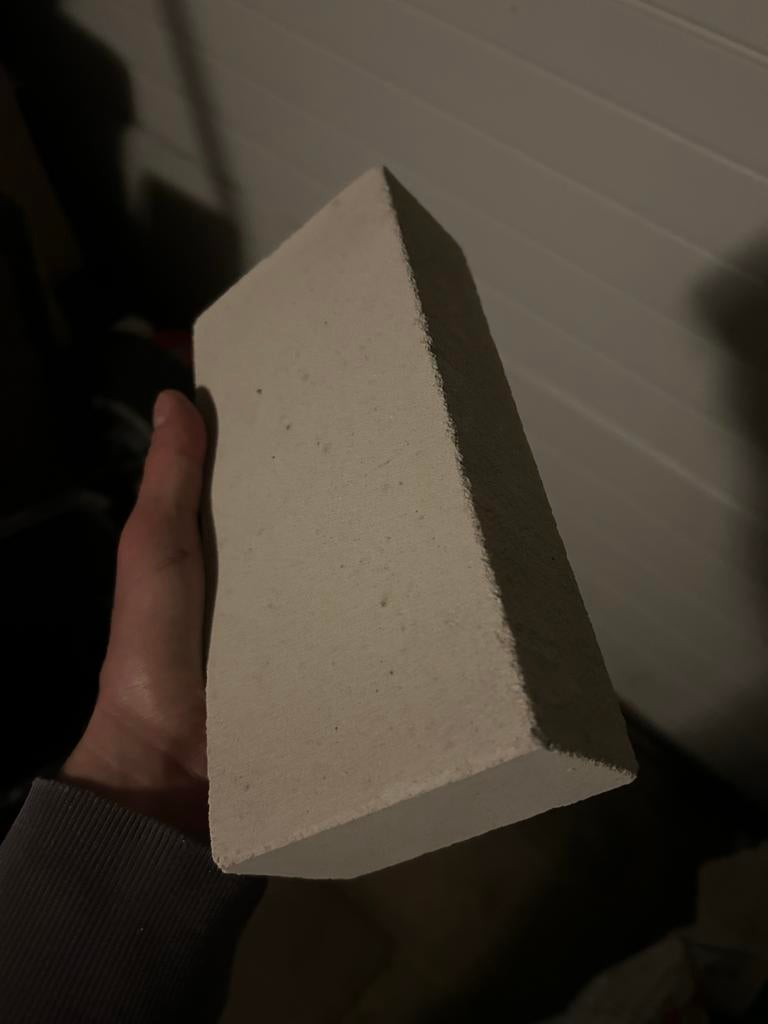 13x KST Kalkzandsteen waalformaat + halve zak metselmortel, Ophalen, Gebruikt, Kalkzandstenen