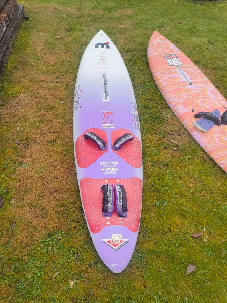 Mistral en Fanatic surfplanken te koop, Ophalen, Gebruikt, Minder dan 250 cm, Met vin(nen)