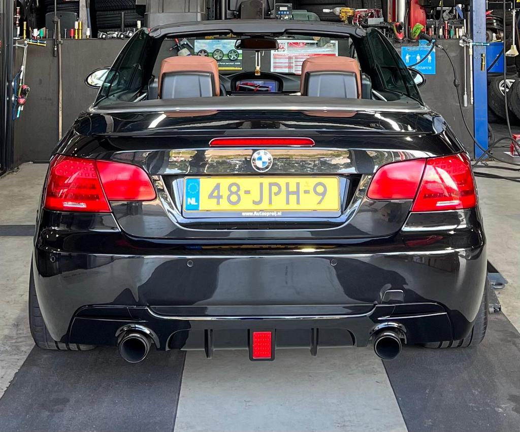 BMW 3-Serie 335i Cabrio E93 N54 AUT Zwart, Automaat, Achterwielaandrijving, Cabriolet, 4 stoelen