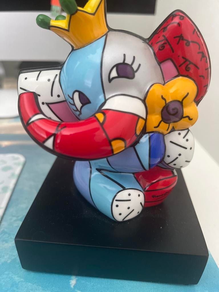 Britto olifant beeldje romero britto, Ophalen of Verzenden, Gebruikt, Dier