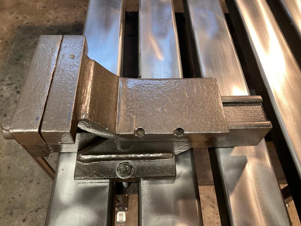 Bankschroef, Ophalen, Zo goed als nieuw