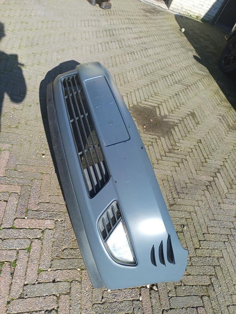 Voorbumper Ford fiesta - Gebruikt, Auto-onderdelen, Gebruikt, Voor, Ophalen of Verzenden, Ford