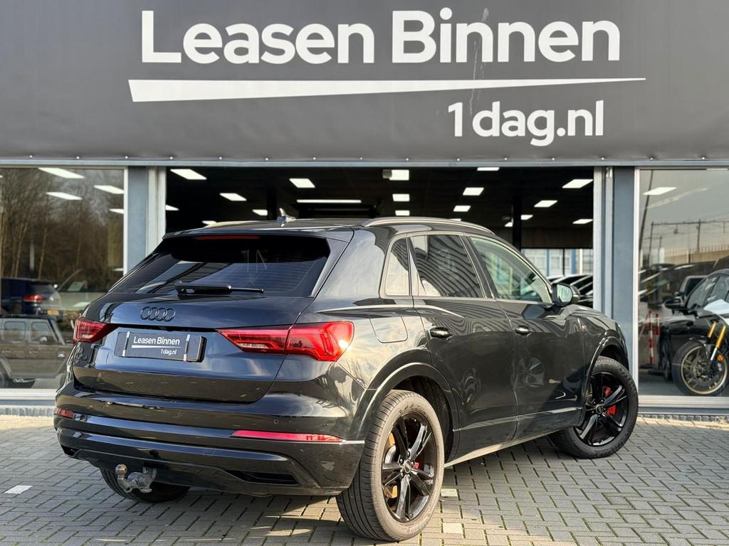 Audi Q3 45 TFSI quattro S-Line Camera/Blindspot/Trekhaak, Automaat, Gebruikt, 1984 cc, Leder en Stof