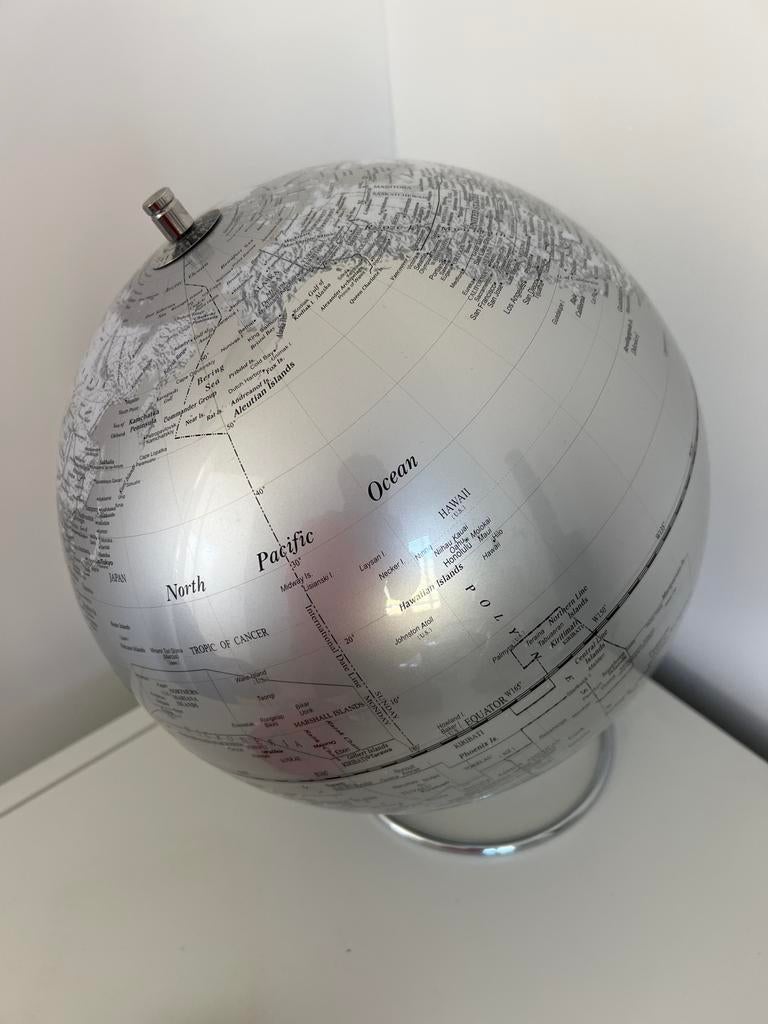 Zilverkleurige wereldbol, Ophalen of Verzenden, Nieuw