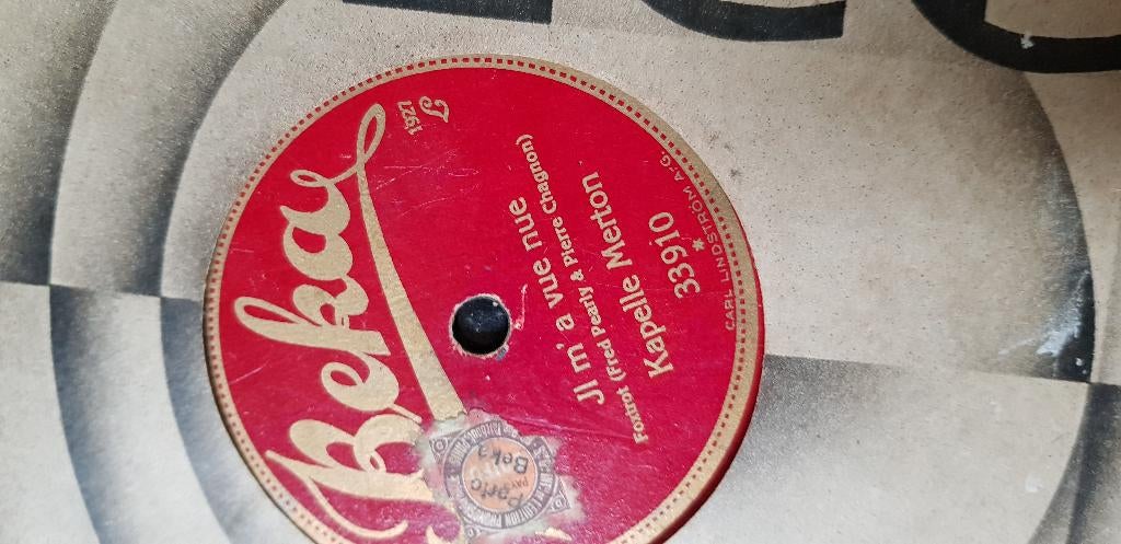 50 grammafoon platen 87 toeren, Ophalen