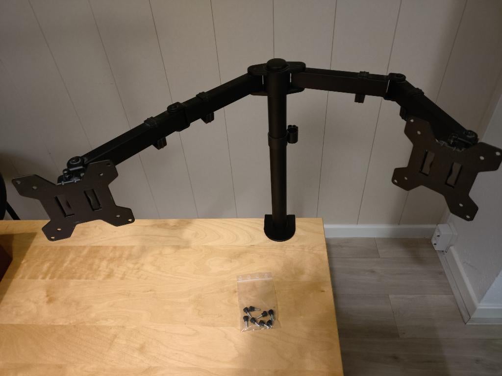 Dubbele monitorarm, Computers en Software, Monitoren, Ophalen, Gebruikt, Overige typen, Onbekend