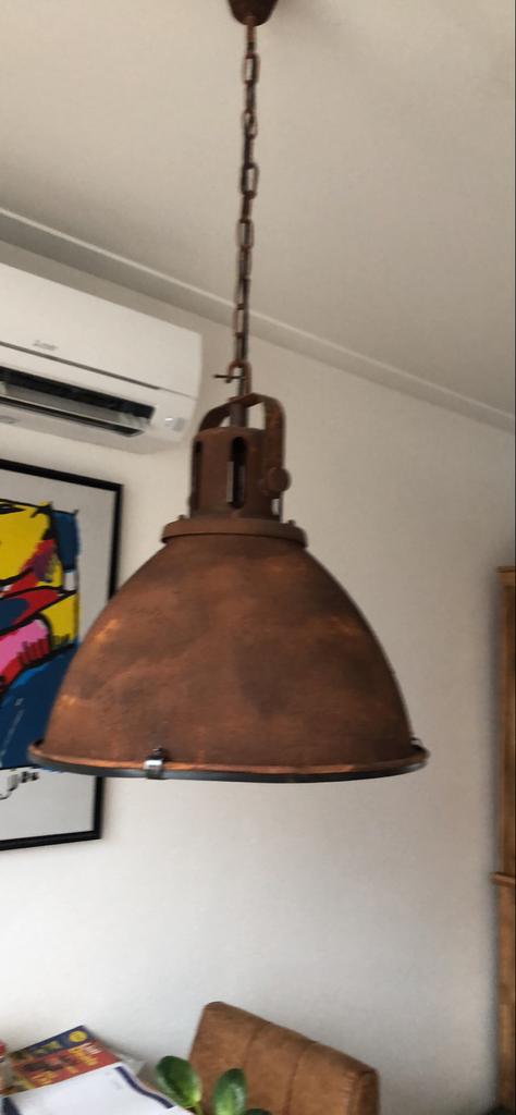 Industriële hanglamp - roestbruin metaal, Huis en Inrichting, Lampen | Hanglampen, Ophalen of Verzenden, Gebruikt, Metaal, 50 tot 75 cm