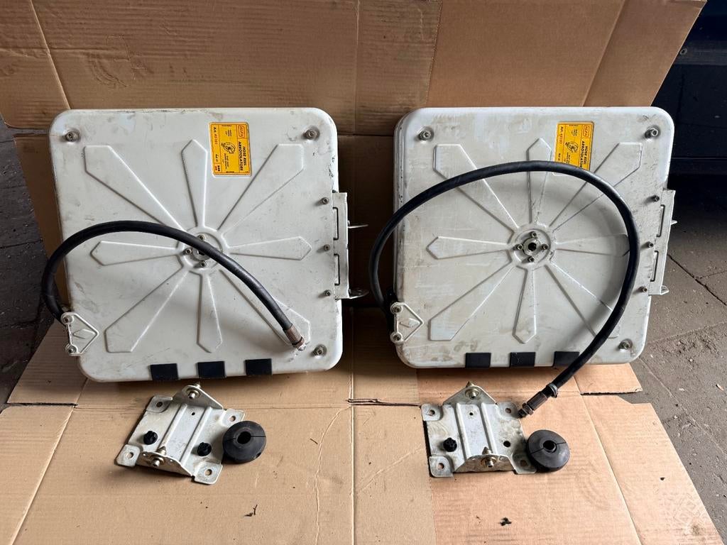 Raasm/Alfa luchthaspel 2x, Ophalen, Gebruikt