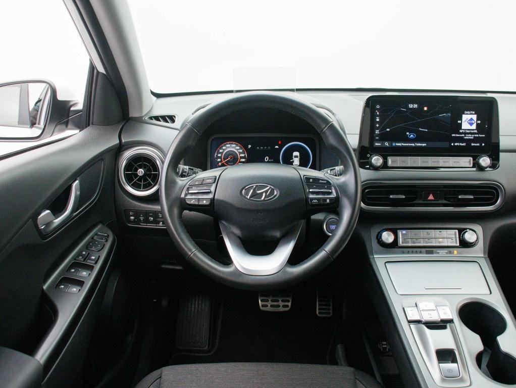 Hyundai KONA EV Fashion 64 kWh | 3-Fase | Private Lease 449, Auto's, 12 maanden, 0 cilinders, Gebruikt, Zwart